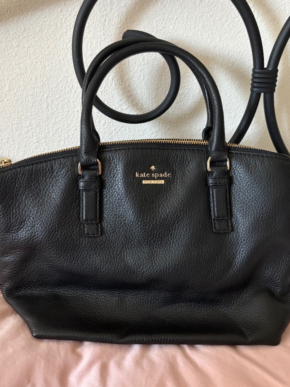 black kate spade purse 13x8in